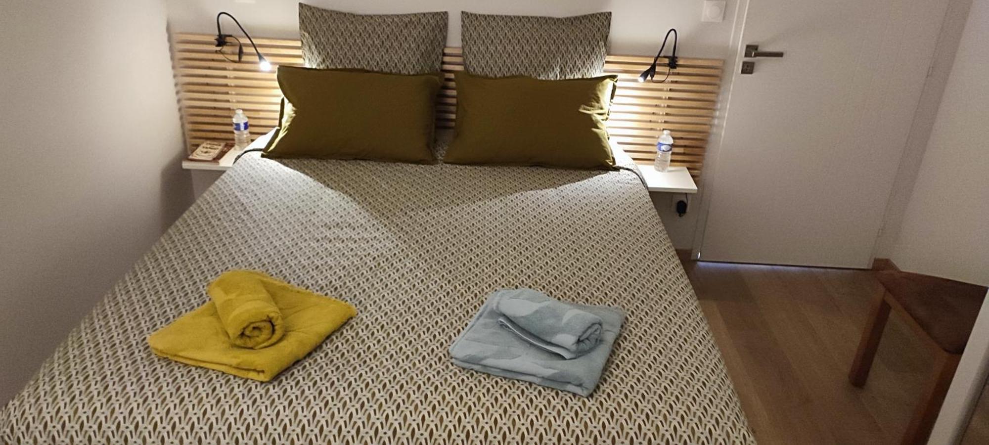 Du Cote De Chez Paule, Chambre Avec Entree Independante Et Salle D'Eau Privative Séméac Екстериор снимка